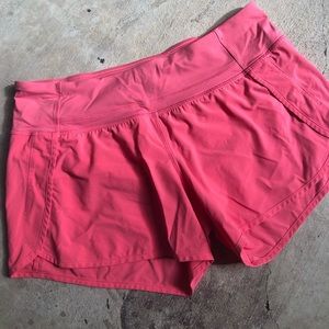 lululemon Speed Short size 8